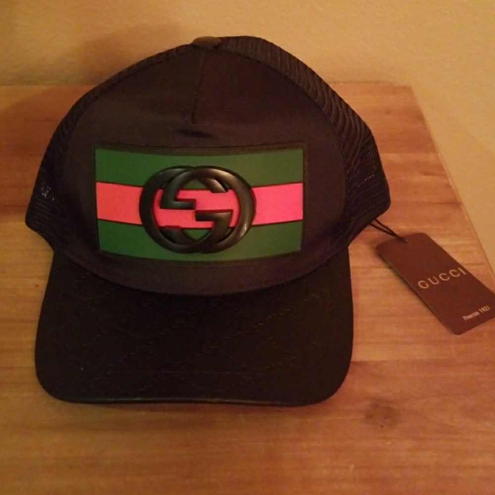 Gucci trucker hat